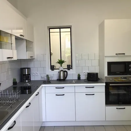 Le Solea 100m2 Climatise Parking Proche Sanctuaires Apartment *