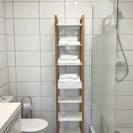 Apartment Le Solea 100m2 Climatise Parking Proche Sanctuaires